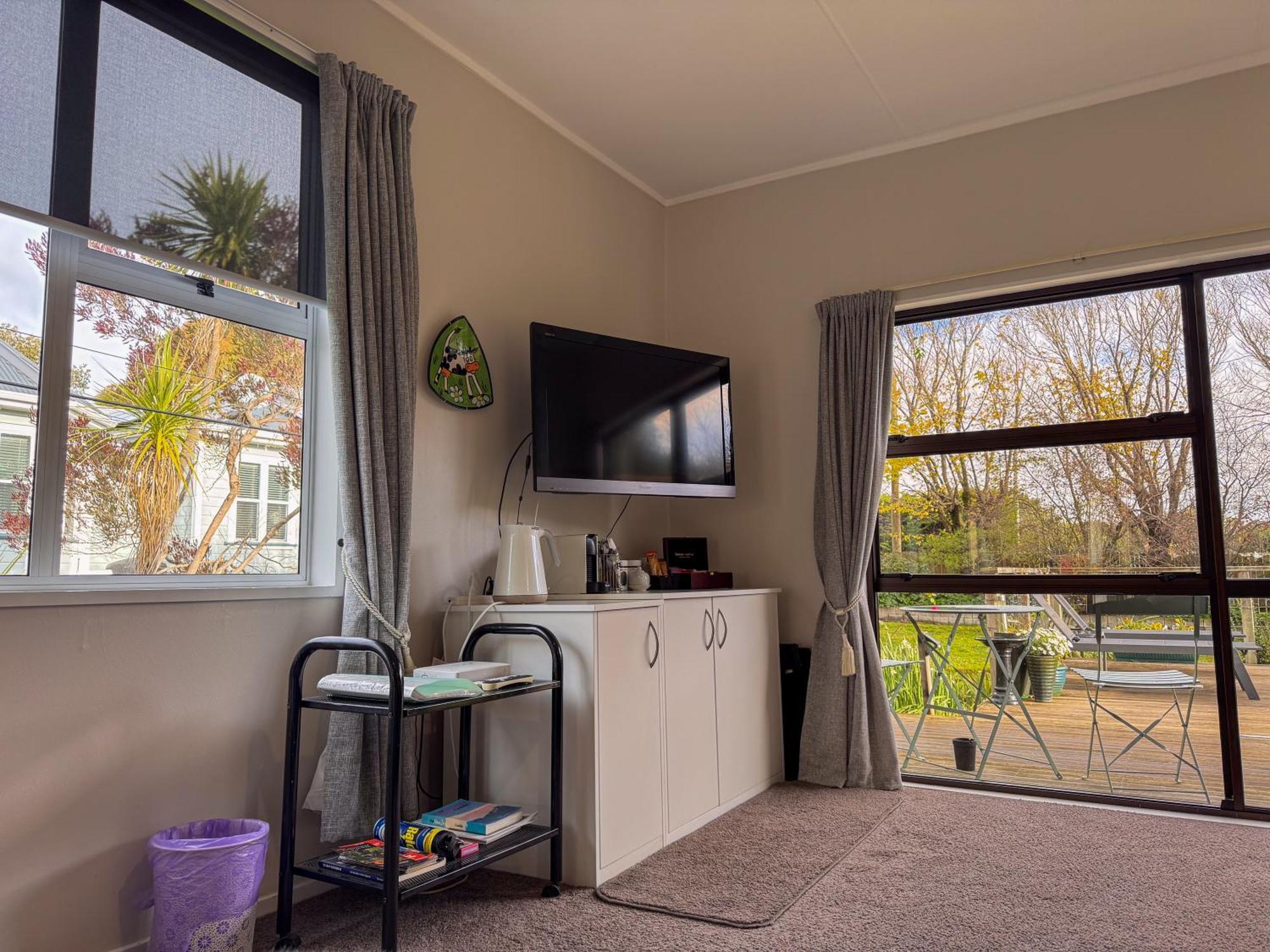 Bed and Breakfast Swan House à Martinborough Extérieur photo